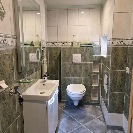 Ferienwohnung Am Oepitzer Berg Pößneck Buitenkant foto